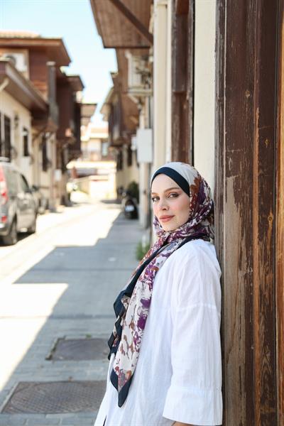 Petra Desen Şal