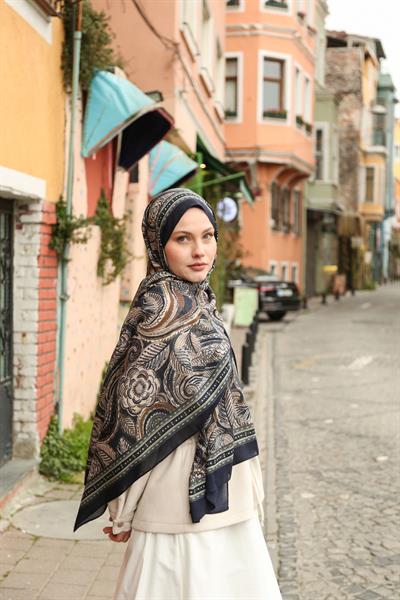 Petra Desen Şal
