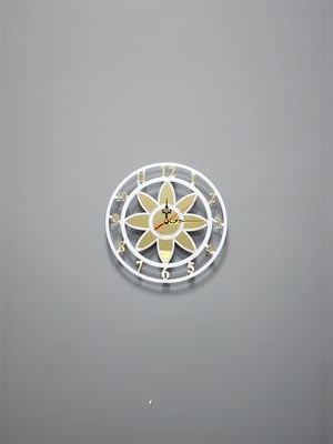 Modern Lotus Desenli Beyaz-Gold Dekoratif Duvar Saati - Sessiz Mekanizma