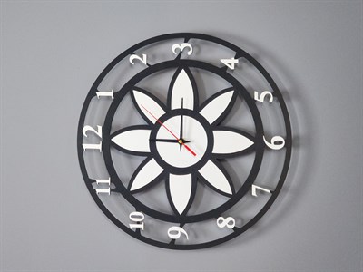 Modern Lotus Desenli Siyah-Beyaz Dekoratif Duvar Saati - Sessiz Mekanizma