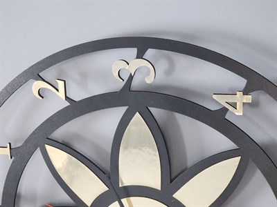 Modern Lotus Desenli Siyah-Gold Dekoratif Duvar Saati - Sessiz Mekanizma