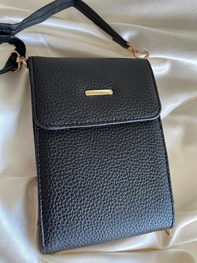 kadın siyah çapraz askılı çanta