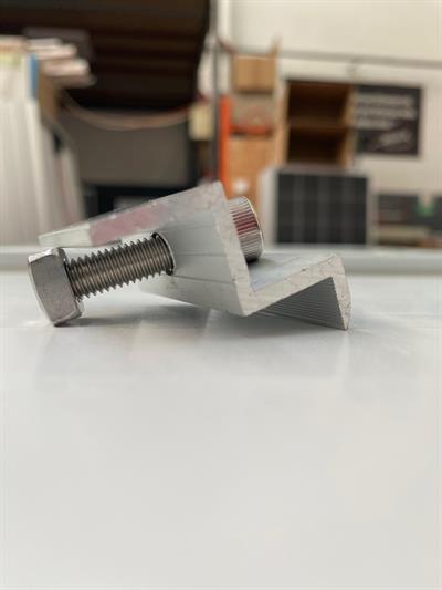 Güneş Paneli Sonlandırıcı (Somun+Cıvata) Bağlantı Klempi