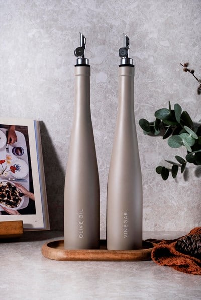 Prestige - 2'li 500ml Gri Dekorlu Cam Yağlık & Sirkelik Seti - Gümüş Başlıklı ve Ahşap Standlı