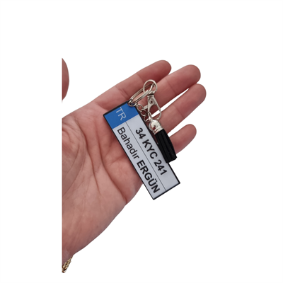 Kişiye Özel Plaka Anahtarlık – Pleksi Tasarım