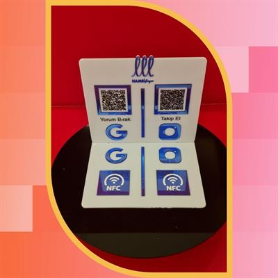 Mavi Aynalı Beyaz Pleksi NFC ve QR Kodlu Sosyal Medya Standı - Temassız Etkileşim Panosu