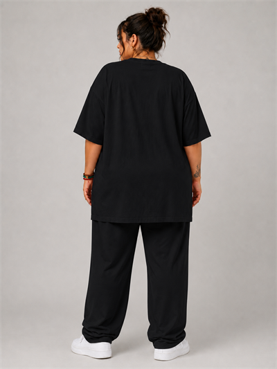 Battal Beden Oversize Siyah Basic T-Shirt – Rahat Kalıp %100 Pamuk Kadın Tişört