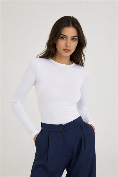 Beyaz Kadın Uzun Kollu Likralı Basic Body – Esnek Polyamid Elastan Kumaş, Slim Fit, Günlük Şık Üst