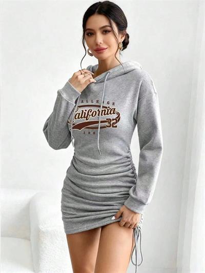 California Baskılı Gri Yan Büzgülü Kapüşonlu Mini Sweatshirt Elbise