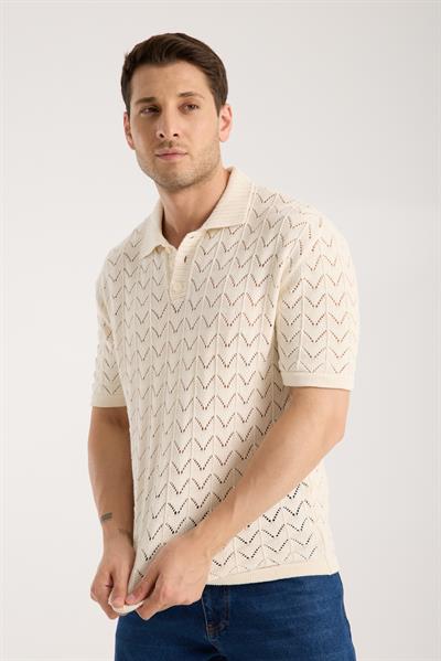 Erkek Polo Yaka Krem Zigzag Desenli Kısa Kollu Triko Tişört
