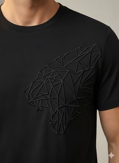 Erkek Siyah Gofre Baskılı Geometrik Kaplan Tişört | Tam Kalıp Bisiklet Yaka T-Shirt