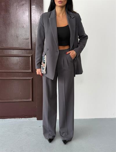 Gri Kadın Polly Viscon Takım – 1. Sınıf Kumaş Blazer Ceket & Palazzo Pantolon İkili Takım