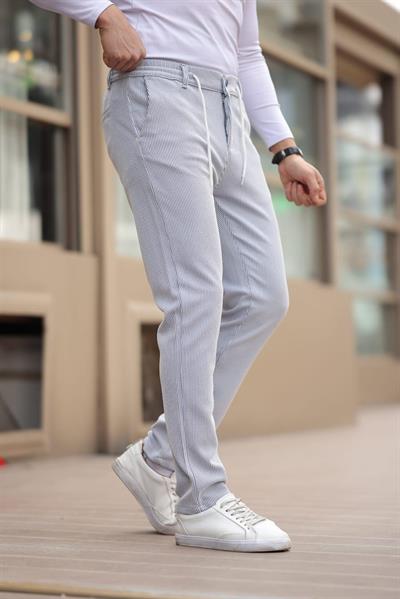 İnce Çizgili Kumaş Beyaz Jogger Pantolon
