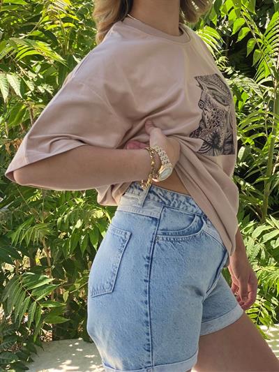 Kadın Bej Baskılı Oversize Tişört – Kadın Desenli , Pamuklu Rahat Kalıp
