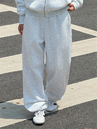 Kadın Gri Eşofman Altı Bol Paça Oversize Jogger Pantolon Yüksek Bel Rahat Kalıp Günlük Spor Alt