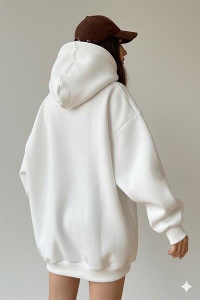 Kadın Oversize Beyaz Sweatshirt  3 İplik Şardonlu Kapüşonlu Cepli – Rahat Kalıp