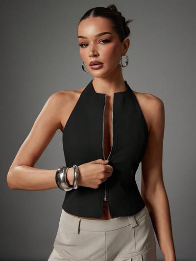 Kadın Siyah Fermuarlı Halter Yaka Atlas Kumaş Bluz Şık & Modern Fit