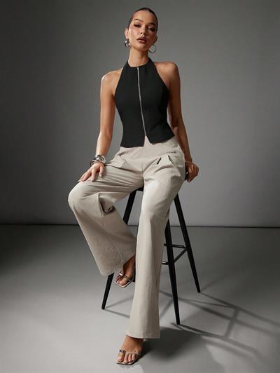 Kadın Siyah Fermuarlı Halter Yaka Atlas Kumaş Bluz Şık & Modern Fit
