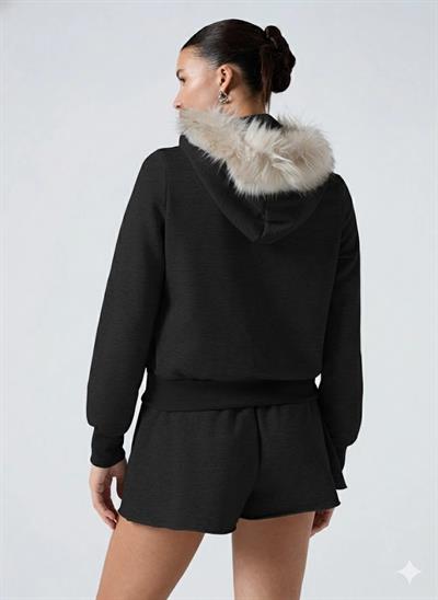 Kadın Siyah Fermuarlı  Kapüşonlu Sweatshirt – Kürklü Kapüşon, Cepli, Rahat Kalıp