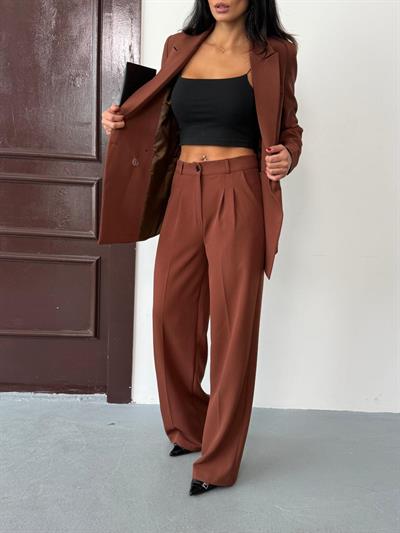 Kahverengi Kadın Polly Viscon Takım – 1. Sınıf Kumaş Blazer Ceket & Palazzo Pantolon İkili Takım