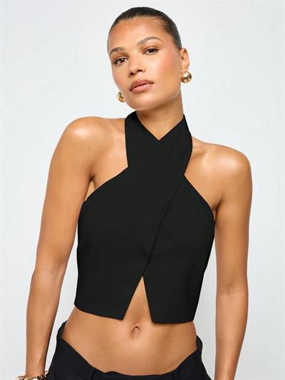 Milano Kadın Siyah Crop Bluz – Hürrem Kumaş Şık ve Modern Tasarım