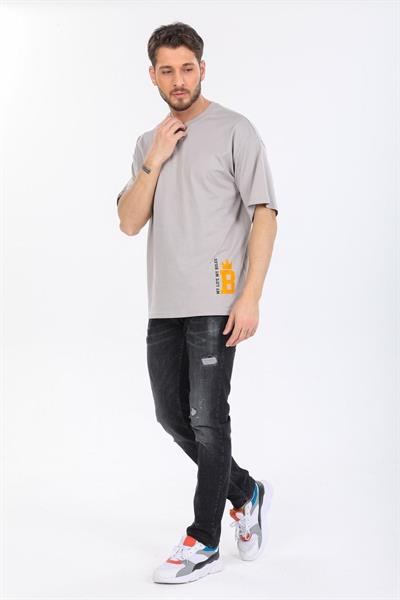 Oversize Minimal Tasarım Detaylı Gri T-shirt