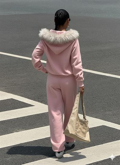 Pembe Fermuarlı Kapüşonlu Sweatshirt Eşfoman Takımı – Kürklü Kapüşon, Cepli, Rahat Kalıp