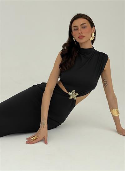 Siyah Cut-Out Detaylı Kolsuz Uzun Elbise - Gece Şıklığı ve Davet Elbisesi