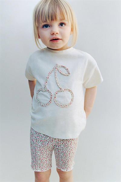 Kiraz Desenli Takım 