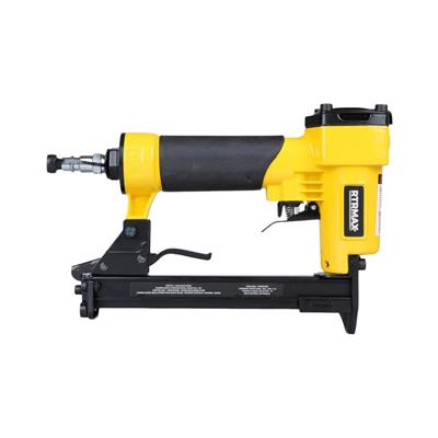 RTRMAX RTM0116 Havalı Zımba Tabancası Çantalı 3.5-5 Bar 6 - 16 mm