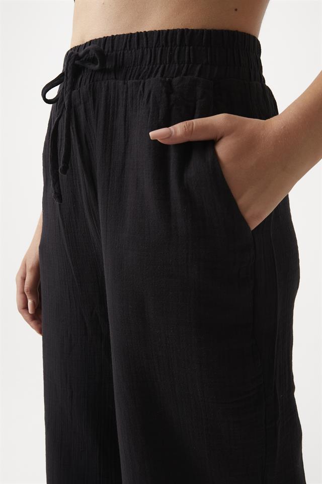 PANTOLON