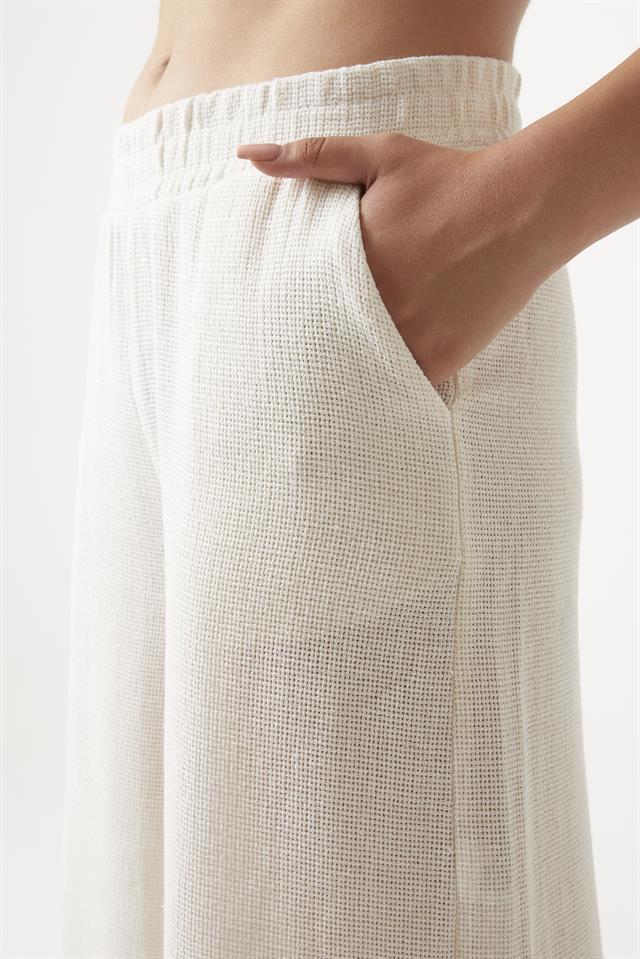 PANTOLON