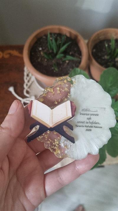 Rahle Figürlü Gri Epoksi Magnet