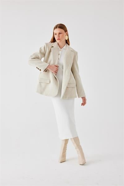 Yırtmaç Detaylı Bej Blazer