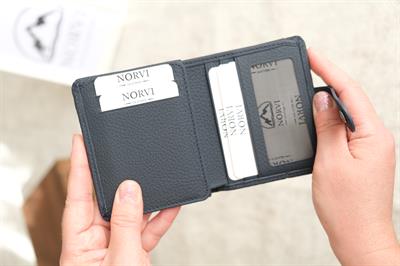 Çıtçıtlı Çok Bölmeli Yatay Hakiki Deri Cüzdan Lacivert 1185