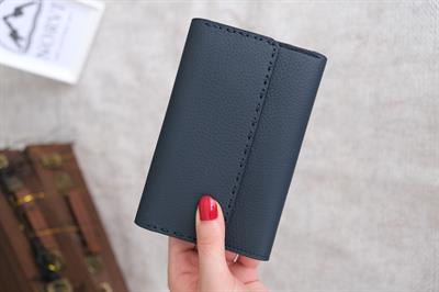 Saraciye Dikişli Çok Bölmeli Hakiki Deri Cüzdan Kadın Koyu Mavi 1065