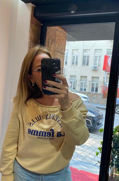 Kayık Yaka Sweatshirt Hardal