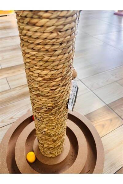 Karlie oyuncaklı kedi tırmalama 44/30 Cm