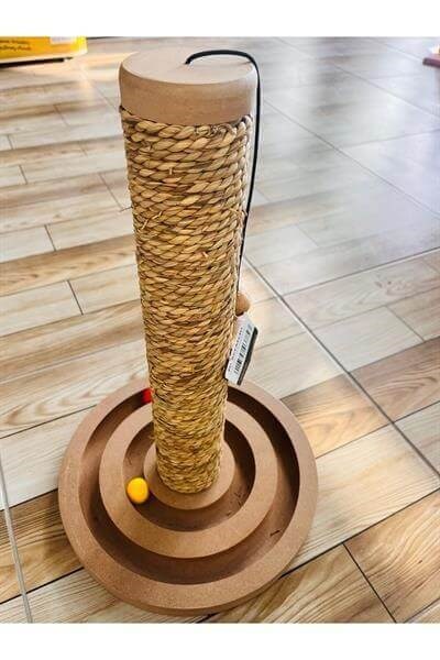 Karlie oyuncaklı kedi tırmalama 44/30 Cm