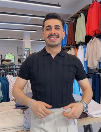 Desenli V-Yaka Triko Siyah