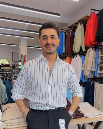 Beyaz Çizgili Gömlek