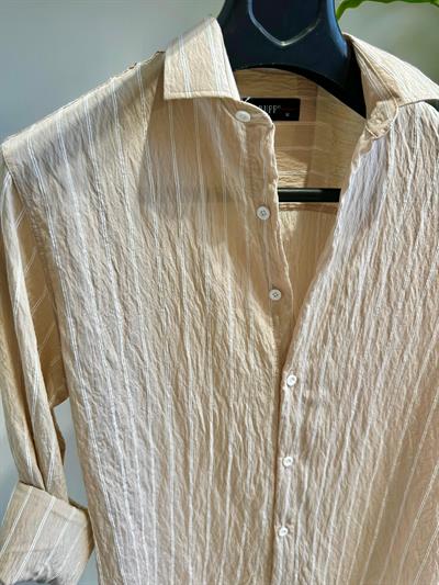 Krem Çizgili Gömlek