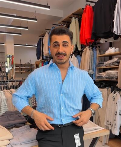 Mavi Çizgili Gömlek