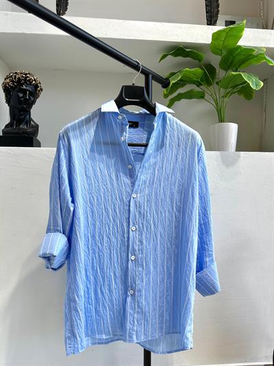 Mavi Çizgili Gömlek