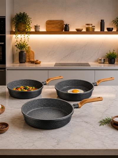Brillant 3’lü  Castor Granit  Döküm Sahan Seti – Ahşap Saplı Yapışmaz Tava Seti (20-24-28 cm)