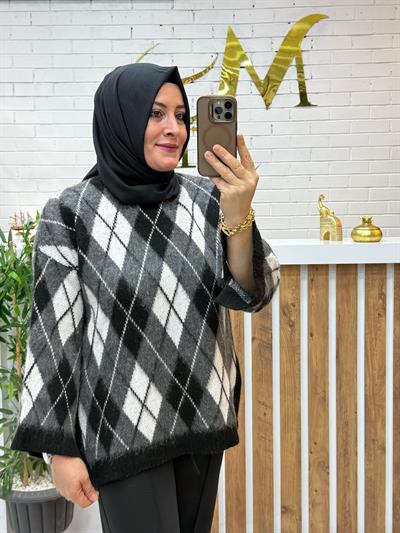 OVERSİZE BAKLAVA DESENLİ KAZAK