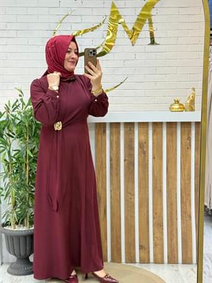 ZARİF VE ŞIK PRADA ELBİSE