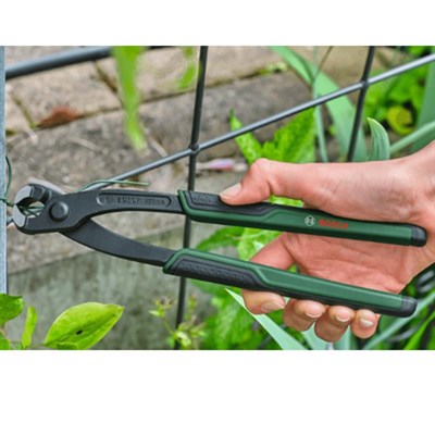 BOSCH 1600A02Z9X Betoncu Kerpeteni 225 mm
