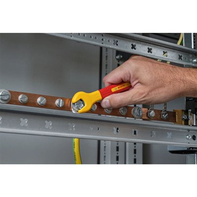 BOSCH 1600A02NE8 Açık Ağız Anahtar Takımı Izoleli VDE 4 Parça