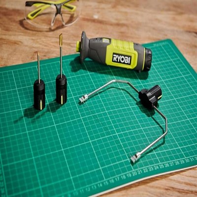 RYOBI RHC4-120G Akülü Köpük Kesme ve Sıcak Kesim Kalemi 4V Li-Ion 2 Ah